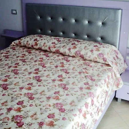 Hotell Marika Golem (Tirana)