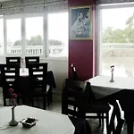 Отель Marika 3*
