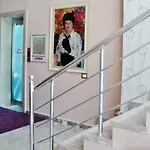 Отель Marika Голем