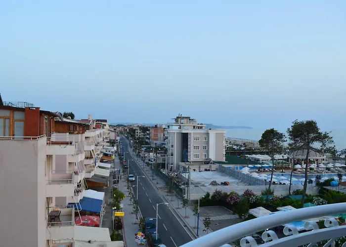 Marika Hotell Golem (Tirana)